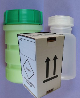 Plastflaska för mykobakterier/TB med transportkartong